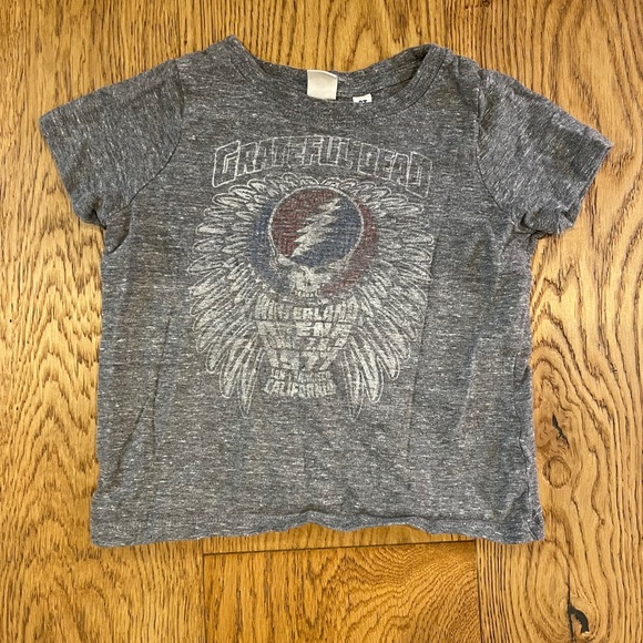 Lot of 4 2T T-shirts - Picture 6 of 6